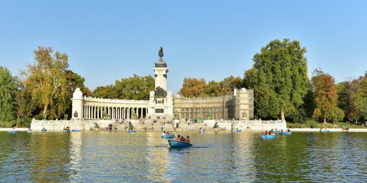 【馬德里博物館巡禮】普拉多博物館、提森．博內米薩博物館與麗池公園一日遊