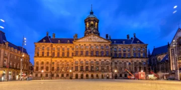 【英法荷14天自由行懶人包】倫敦、巴黎、阿姆斯特丹三城之旅–行程安排、旅遊資訊、航班建議