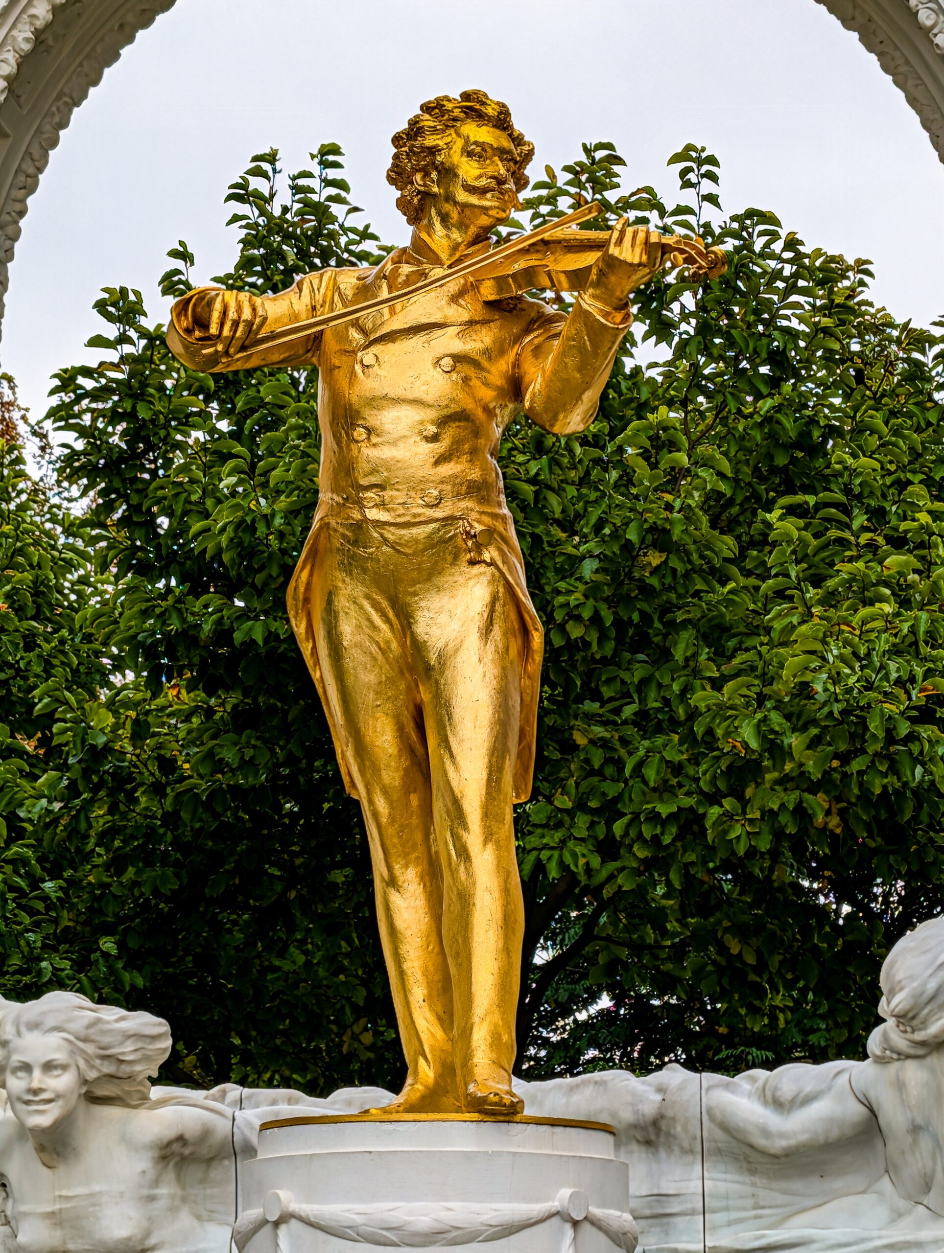 奧地利-維也納-城市公園的約翰·史特勞斯紀念碑