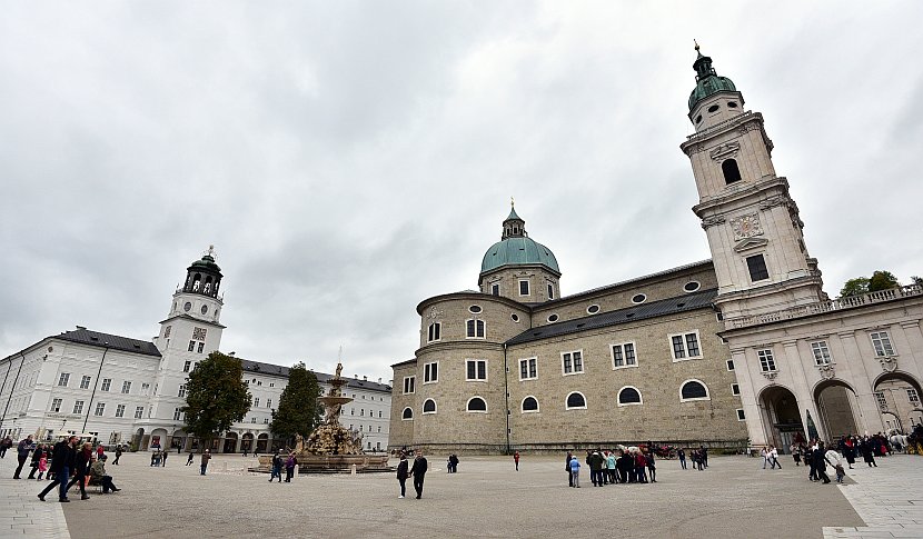 奧地利-薩爾斯堡-主教宮殿廣場