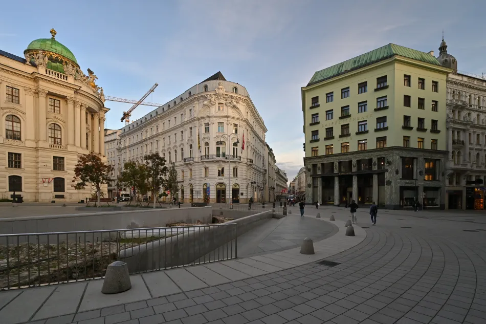 奧地利-維也納-米歇爾廣場（Michaelerplatz）