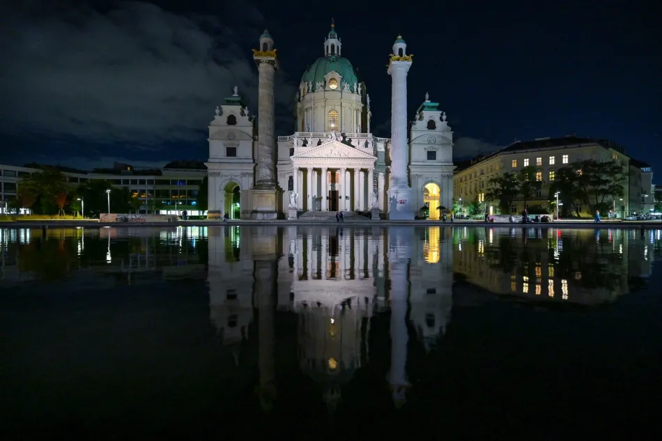 奧地利-維也納-查理教堂（Karlskirche，也譯為卡爾教堂）