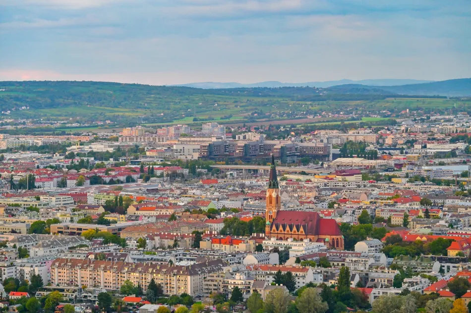 奧地利-維也納-多瑙河塔