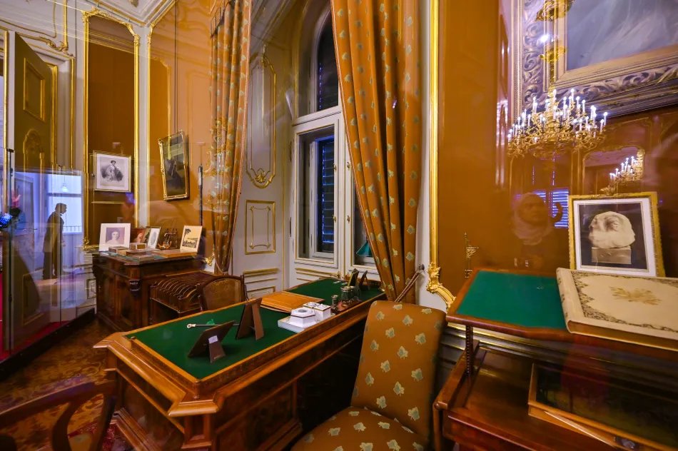 奧地利-維也納-熊布朗宮