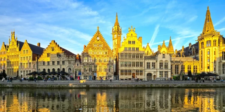 【比利時必去景點懶人包】布魯塞爾大廣場、布魯日鐘樓、那慕爾要塞等20大景點