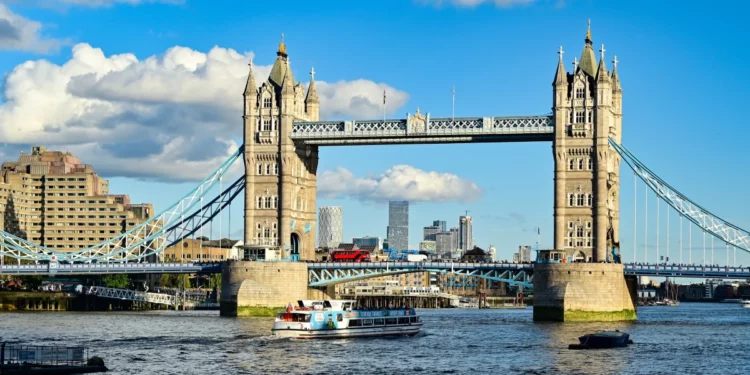 【英荷12天自由行懶人包】倫敦、阿姆斯特丹雙城之旅–行程安排、旅遊資訊、航班建議、交通說明