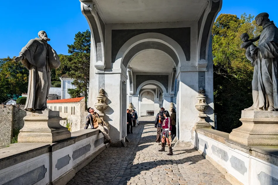 捷克-庫倫洛夫-庫倫洛夫城堡-斗篷橋