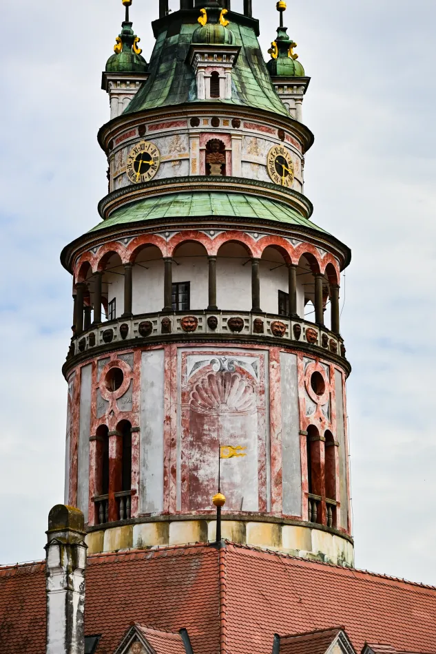 捷克-庫倫洛夫-庫倫洛夫城堡的彩繪塔