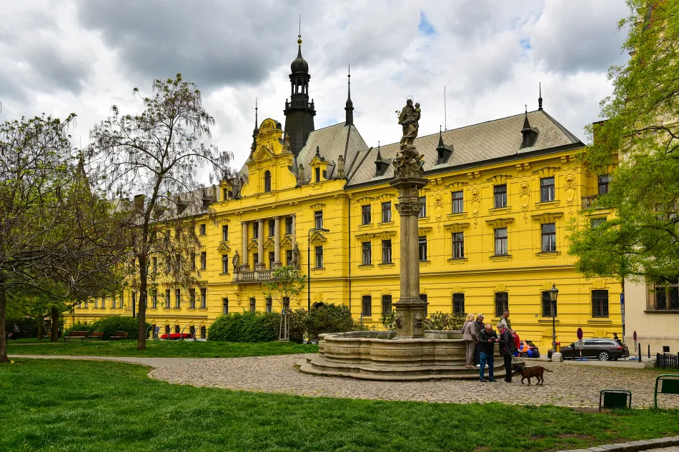 捷克-布拉格-查理廣場