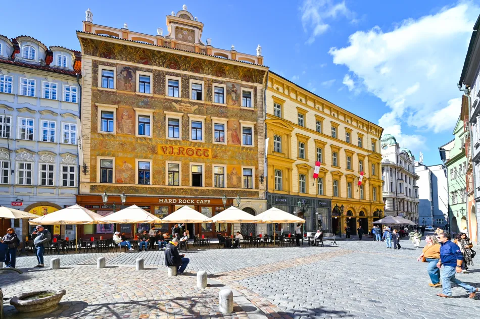 捷克-布拉格-舊城區-三朵白玫瑰之屋