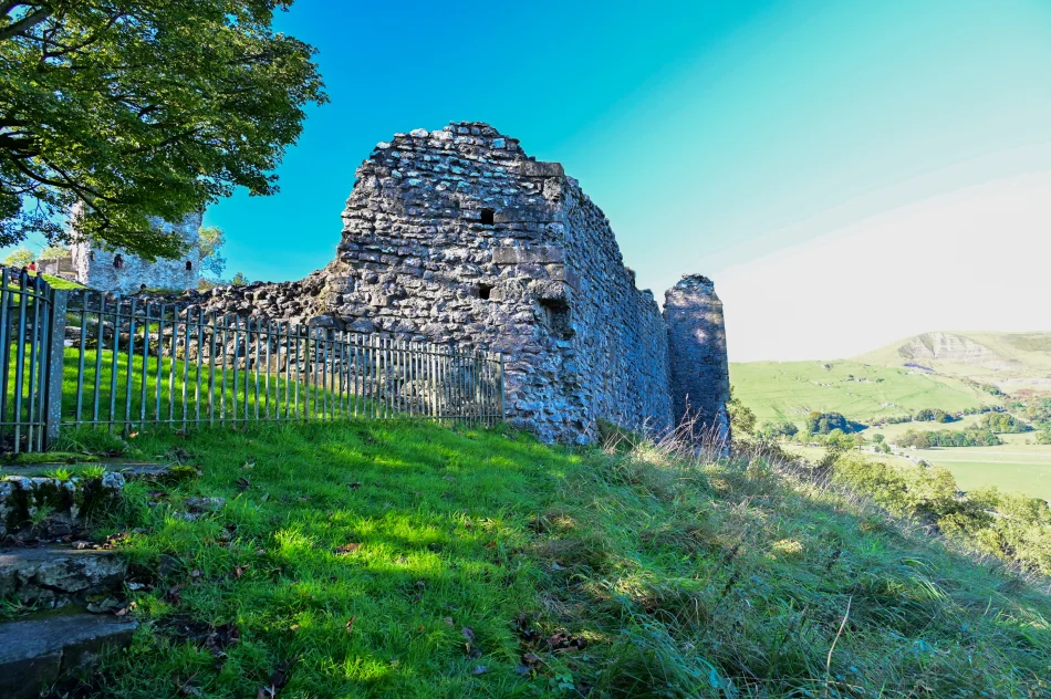 英國-峰區國家公園-Peveril Castle