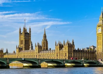 【英國自由行懶人包】基本旅遊資訊、重點景點區域、多日遊行程推薦、住宿簡介、大眾運輸說明