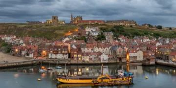 【約克郊區景點】北約克沼澤國家公園一日遊：惠特比、戈斯蘭火車站與皮克林小鎮巡禮