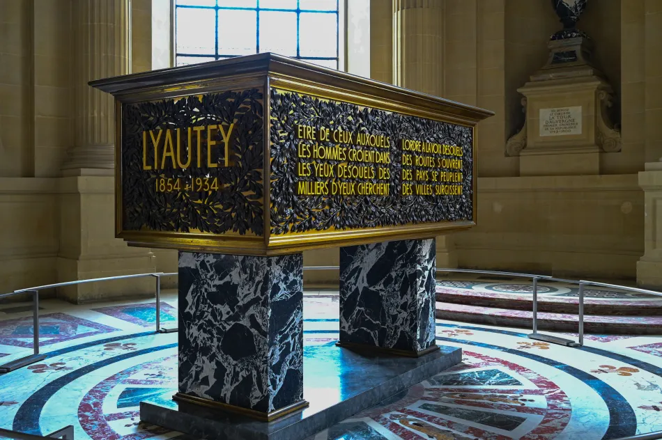 法國-巴黎-傷兵院-圓頂教堂