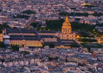 【巴黎市區經典景點】巴黎傷兵院–圓頂教堂、拿破崙之墓、軍事博物館與周遭景點