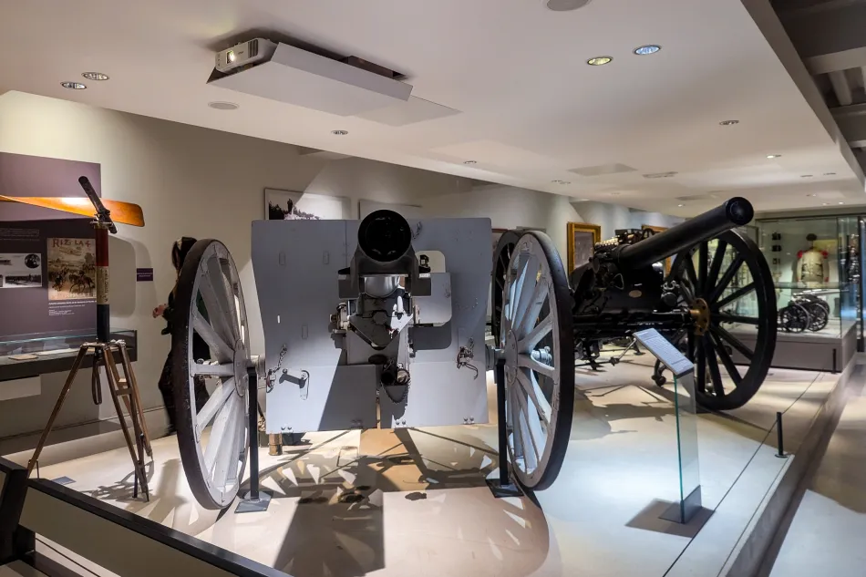 法國-巴黎-傷兵院-法國軍事博物館