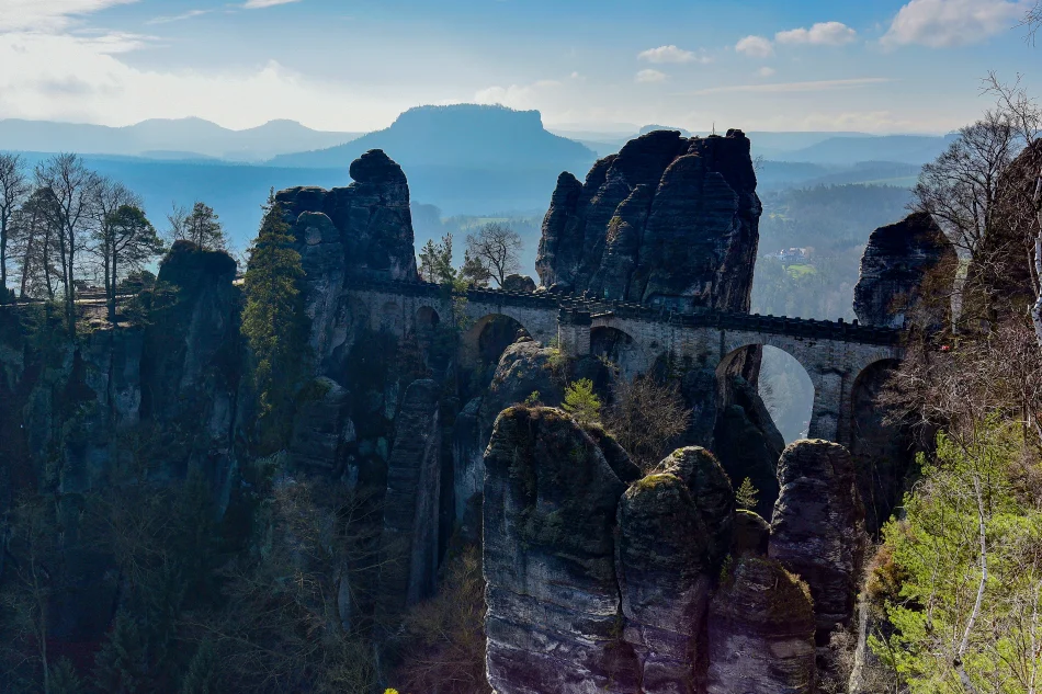 德國-易北河-薩克森．瑞士國家公園-巴斯泰橋