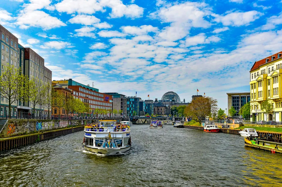 德國-柏林-斯普雷河遊船