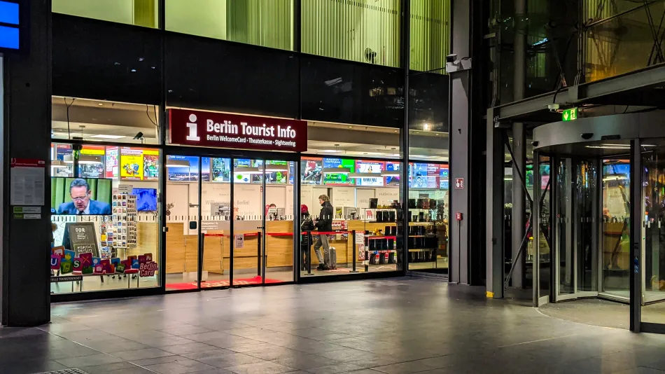 德國-柏林-中央車站