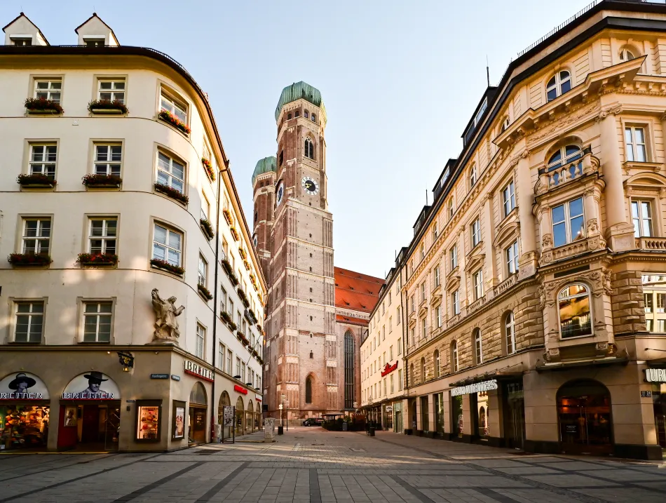 德國-慕尼黑-聖母教堂