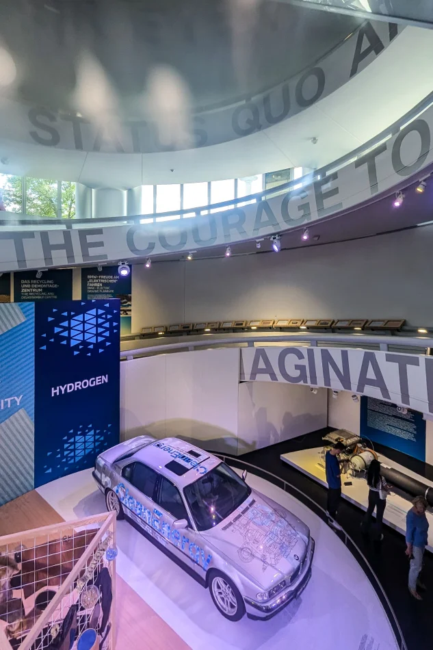 德國-慕尼黑-BMW博物館-BMW Hydrogen 7