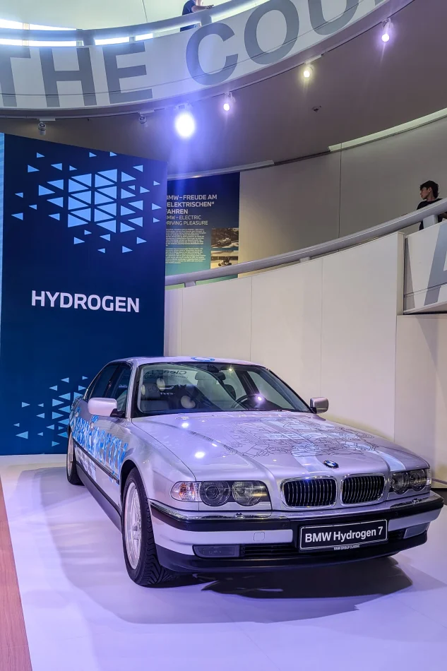 德國-慕尼黑-BMW博物館-BMW Hydrogen 7