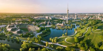 德國-慕尼黑-奧林匹克運動公園