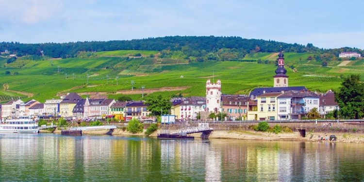 【德國萊茵河谷之旅】呂德斯海姆、萊茵河遊船與科布倫茲德意志之角