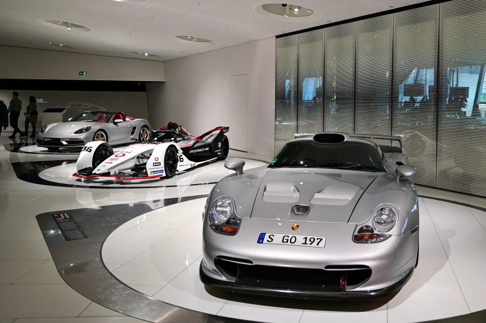 德國-斯圖加特-保時捷博物館