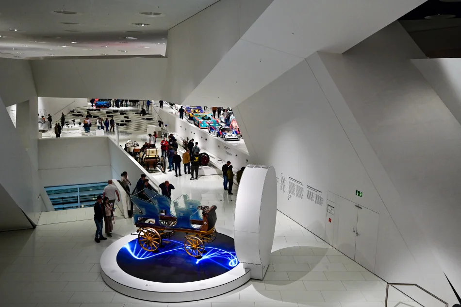 德國-斯圖加特-保時捷博物館