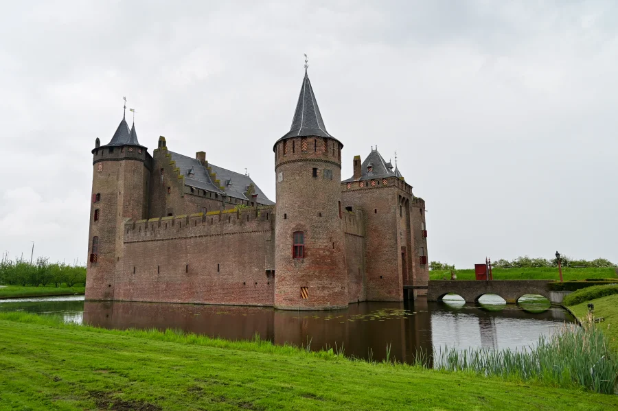 荷蘭-穆登城堡
