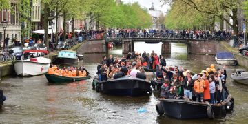 荷蘭-阿姆斯特丹-國王捷運河派對