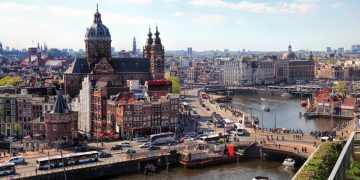 荷蘭-阿姆斯特丹-車站周遭運河