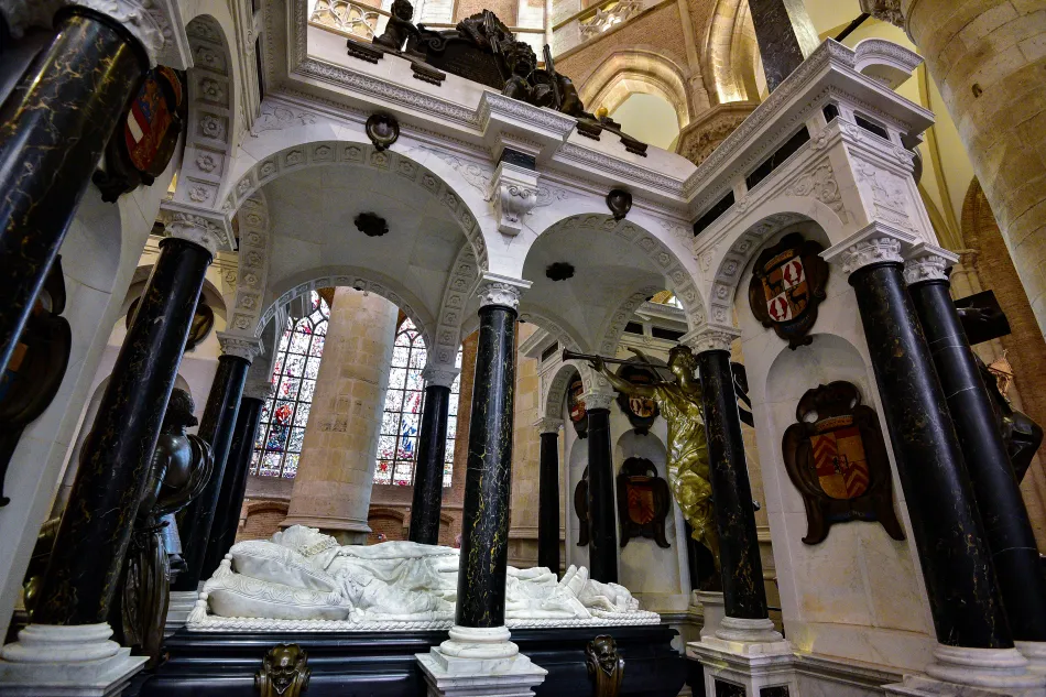 荷蘭-台夫特-市集廣場的新教堂