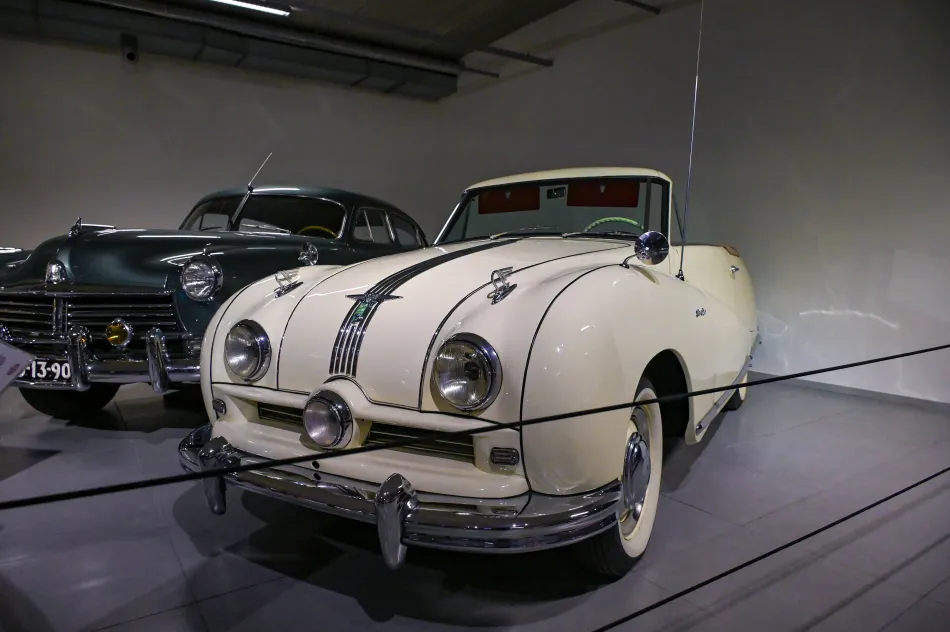 荷蘭-海牙-勞烏曼博物館-Austin A90 Atlantic Convertible