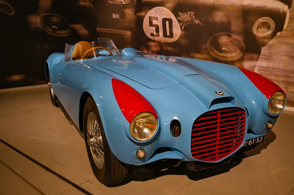 荷蘭-海牙-勞烏曼博物館-Lancia D23 Spyder Pininfarina