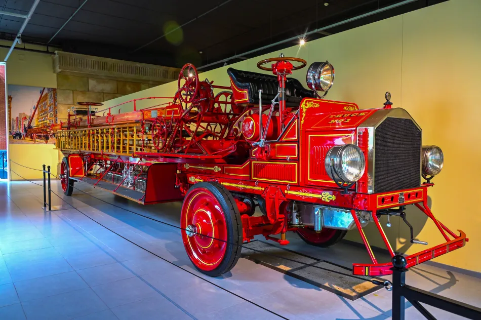 荷蘭-海牙-勞烏曼博物館