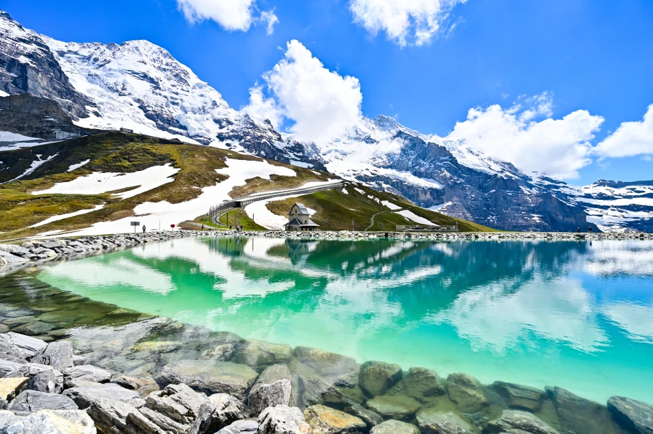 少女峰-艾格之路-Fallbodensee