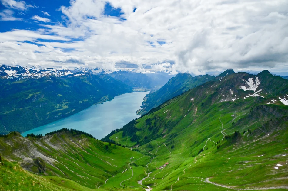 瑞士-布里恩茨-布里恩茨-洛特峰鐵道