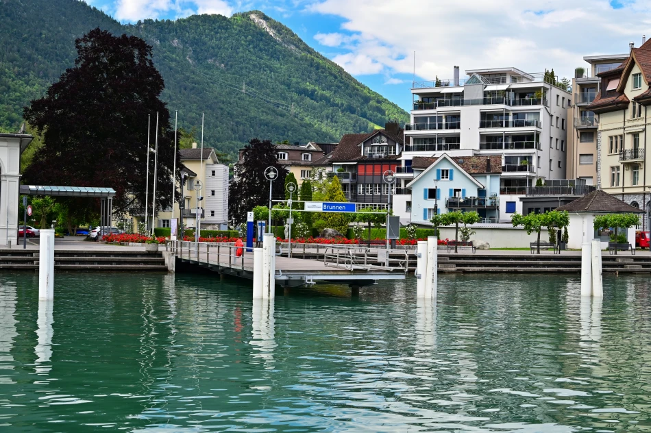 瑞士-琉森湖-Brunnen