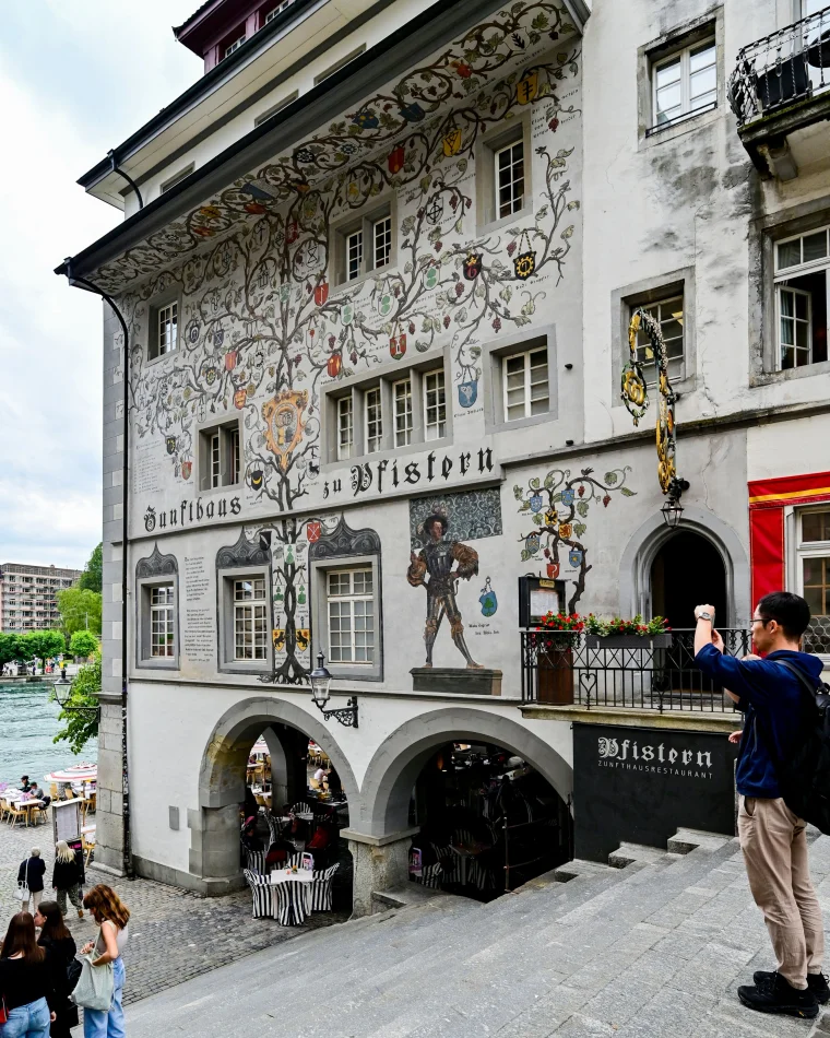 瑞士-琉森-穀物市場（Kornmarkt）
