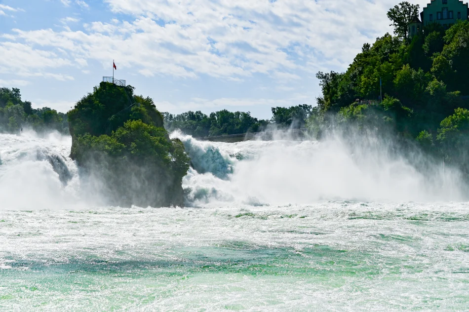 瑞士-萊茵瀑布遊船