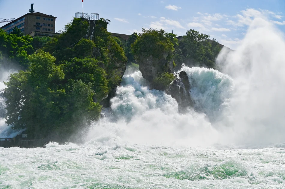 瑞士-萊茵瀑布遊船