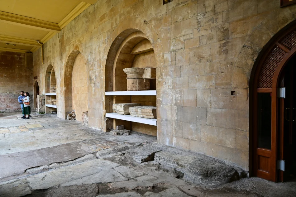 英國-巴斯-羅馬浴場