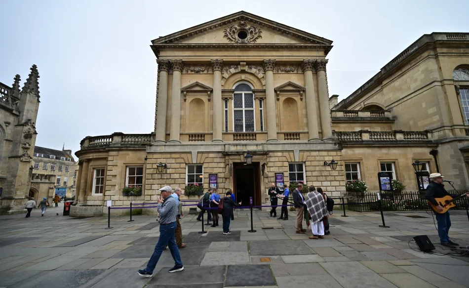 英國-巴斯-羅馬浴場