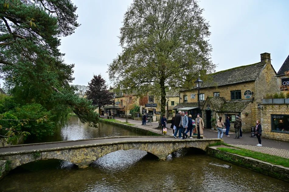 英國-科茲窩-水上伯頓（Bourton-on-the-Water）