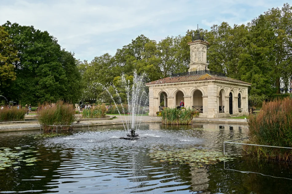 英國-倫敦-海德公園-義大利花園