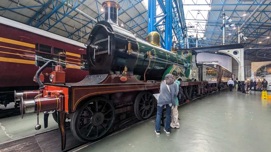 英國-約克-大英鐵路博物館