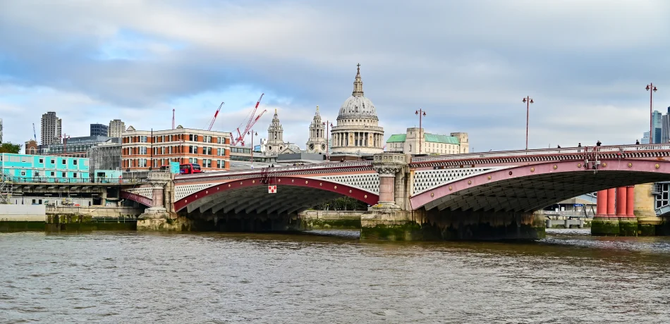 英國-倫敦-泰晤士河遊船