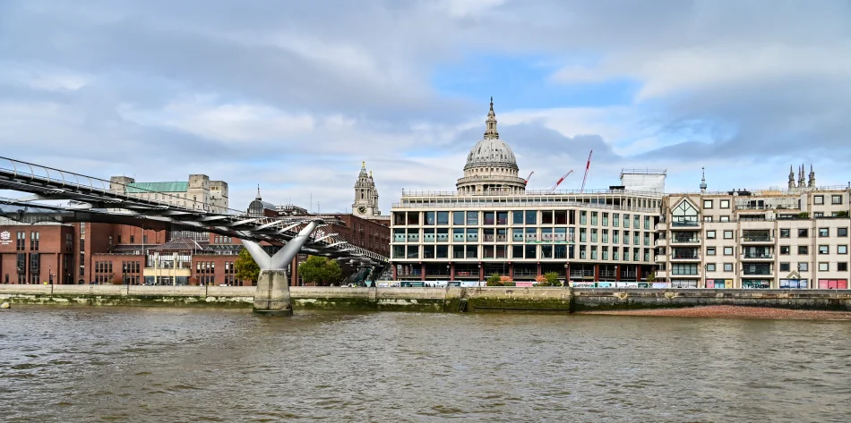 英國-倫敦-泰晤士河遊船與聖保羅大教堂